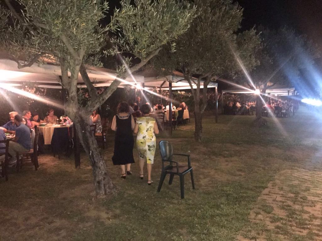 Agriturismo Il Giriatello โครโตเน ภายนอก รูปภาพ