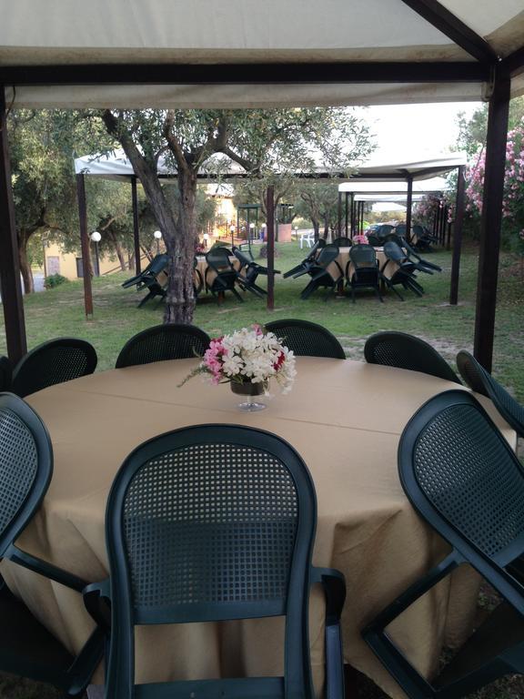 Agriturismo Il Giriatello โครโตเน ภายนอก รูปภาพ